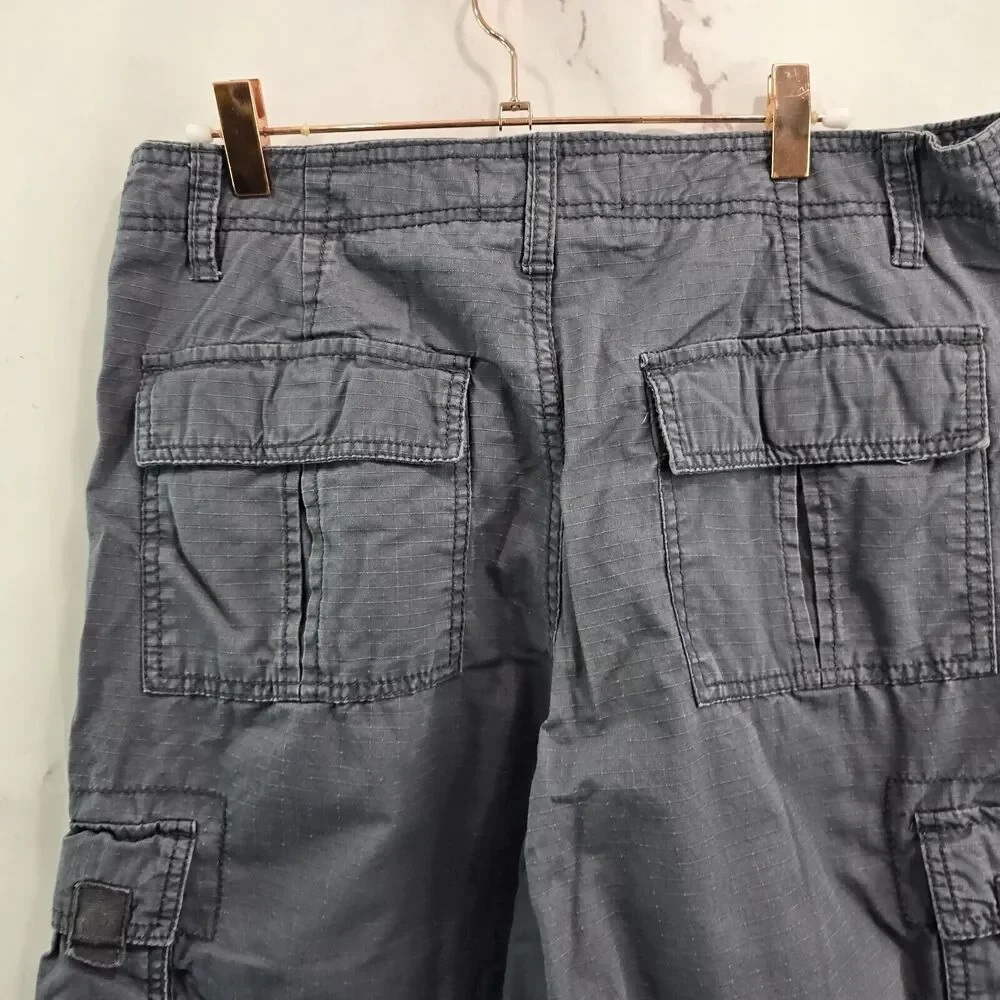 Vintage OP Shorts Mens 32 Gray Baggy Y2K Cargo Camo Ocean Pacific Hip Hop